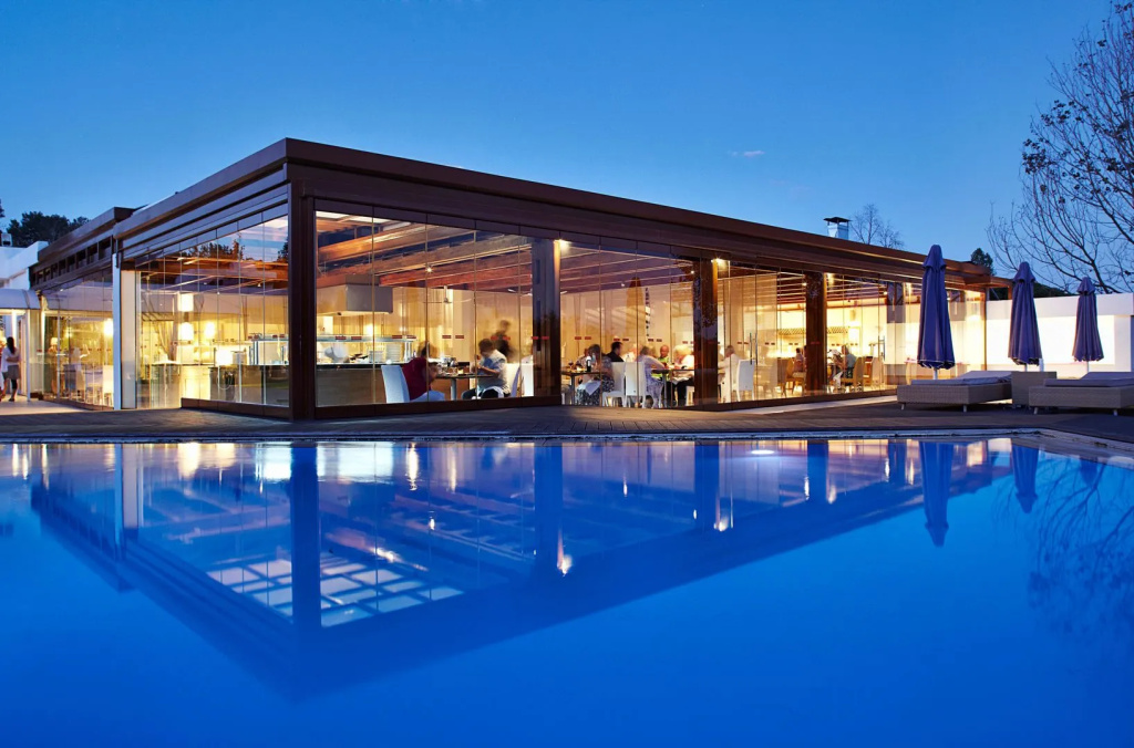 Princess Resort, Santikos Collection