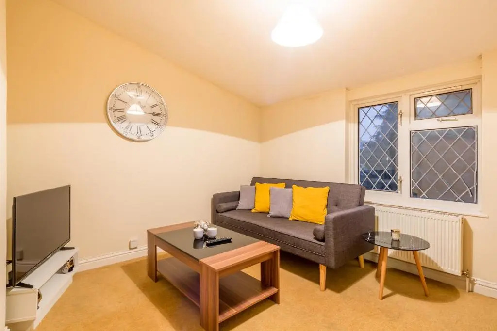Skyline Serviced Apartments - Colestrete