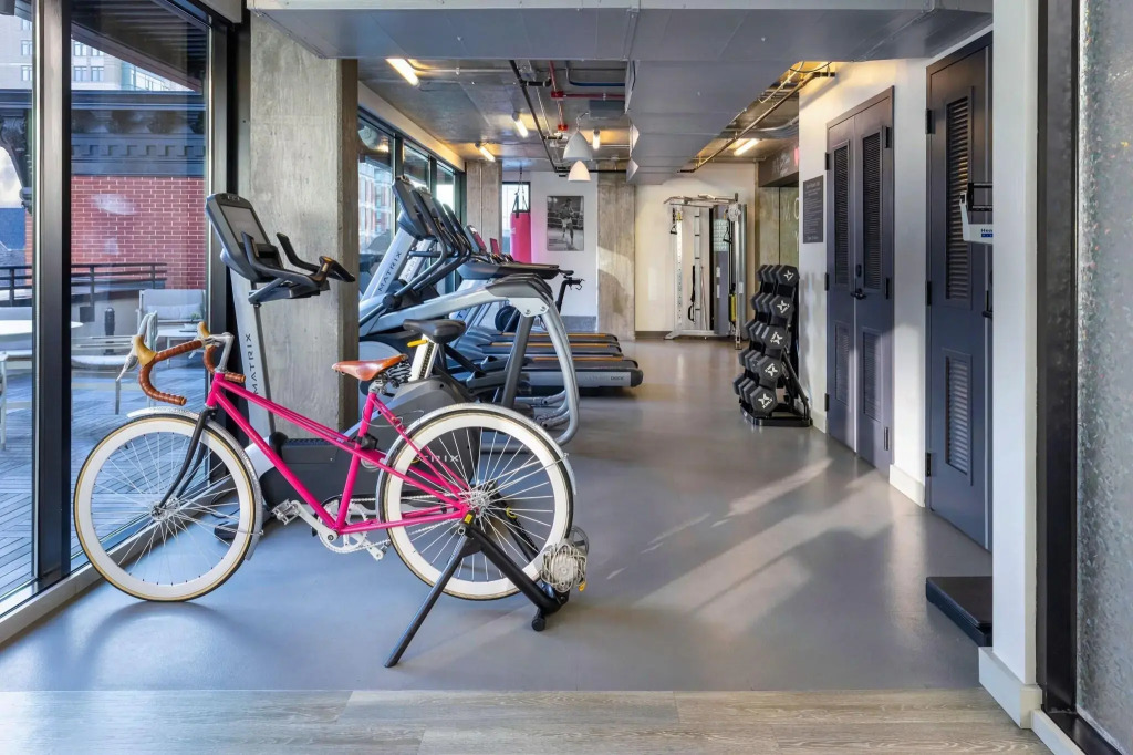 Moxy Washington, DC Downtown