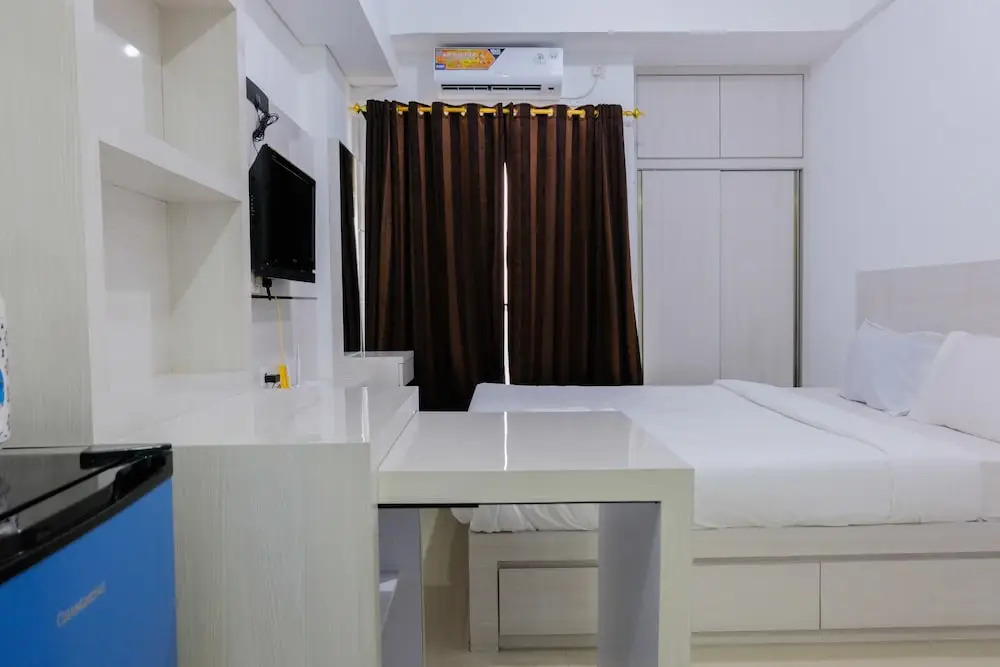 Simple Studio Room at Poris 88 Apartment