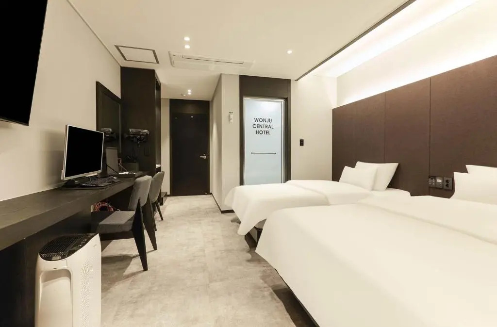 Wonju Central Hotel