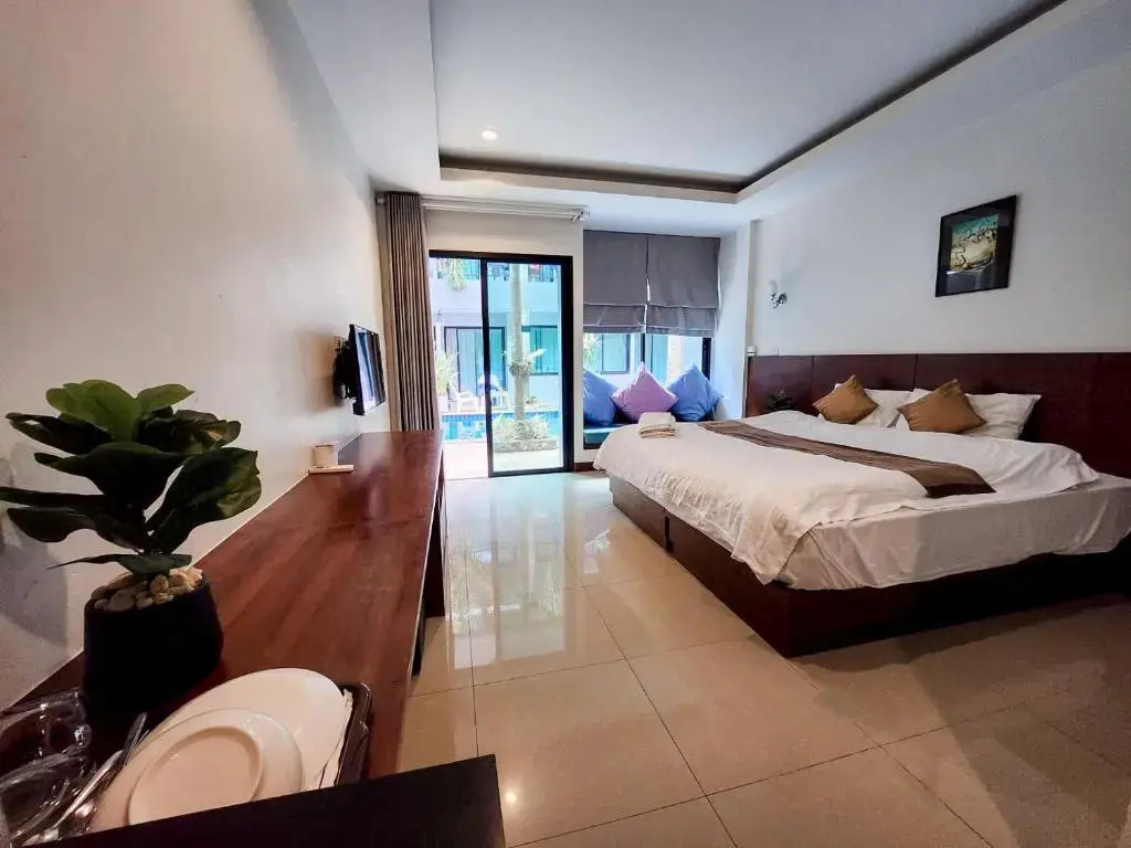 Diana Pool Access Phuket