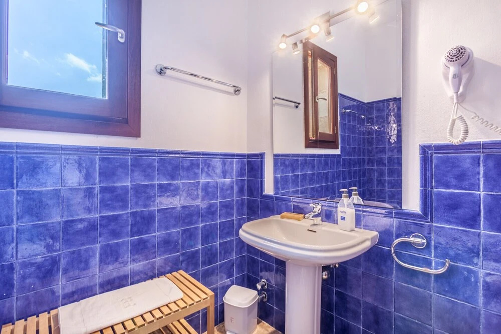 Owl Booking Villa Siquier - Luxury Retreat with Mountain Views