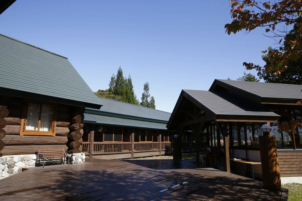 Reposer Hakuba Hotel and Offsite Villa