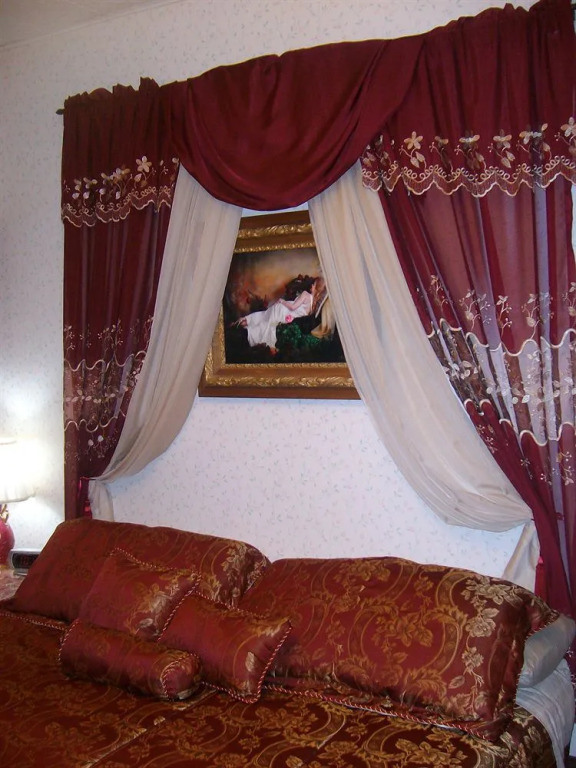 Levine House Bed & Breakfast