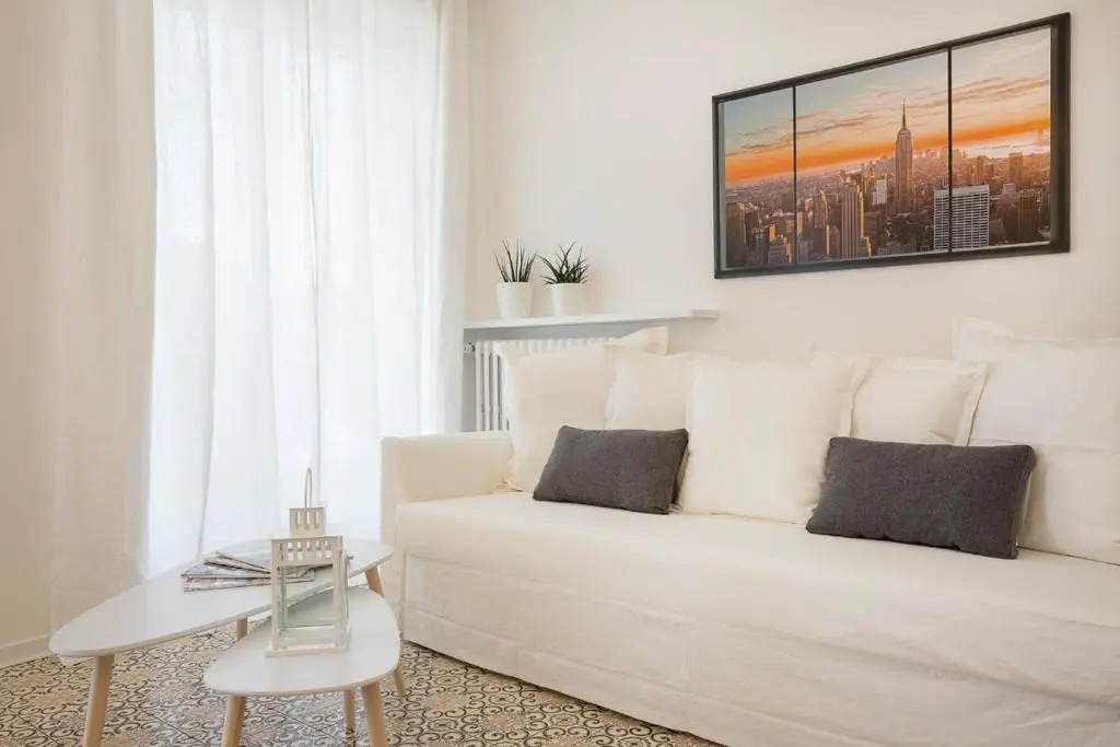 La Promenade by Impero House