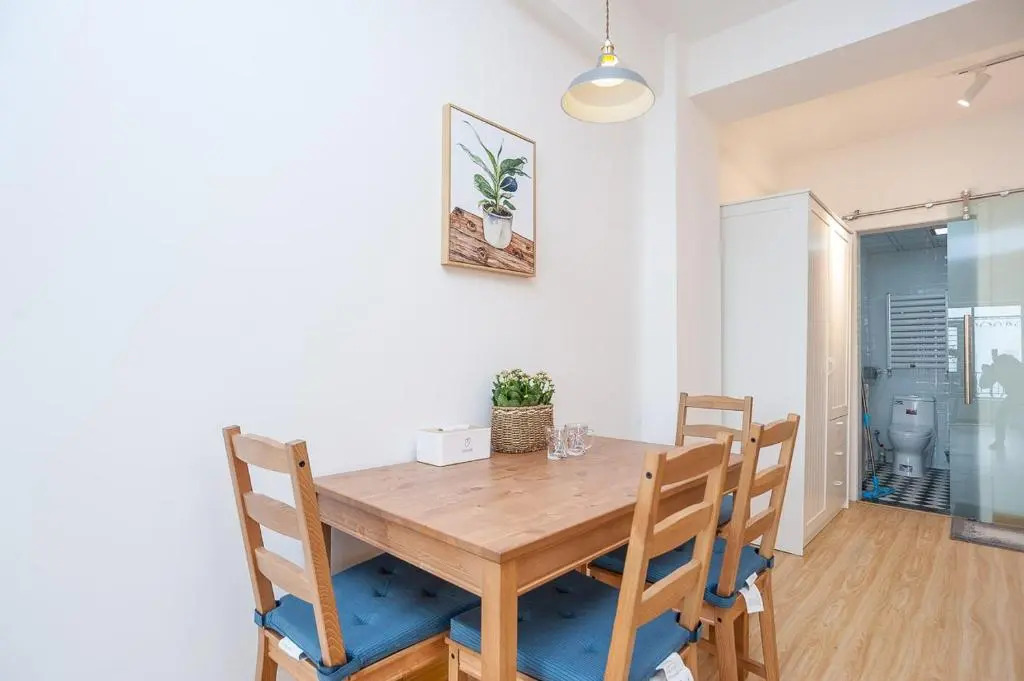 Zhengzhou Gaoxin·Zhengzhou University New Zone· Locals Apartment 00122100