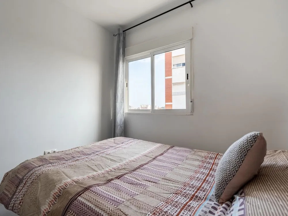 Simplistic Holiday Home in Málaga near Moorish Castle