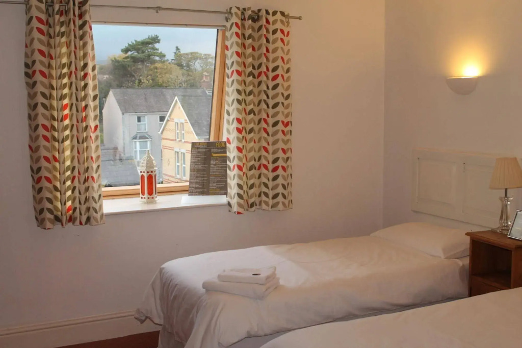 The Menai Hotel and Bar