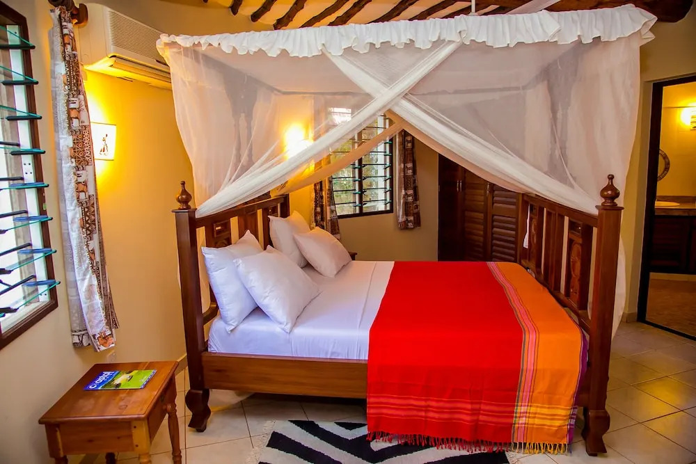 Charming 1-bed Cottage in Diani Beach 10min to bea