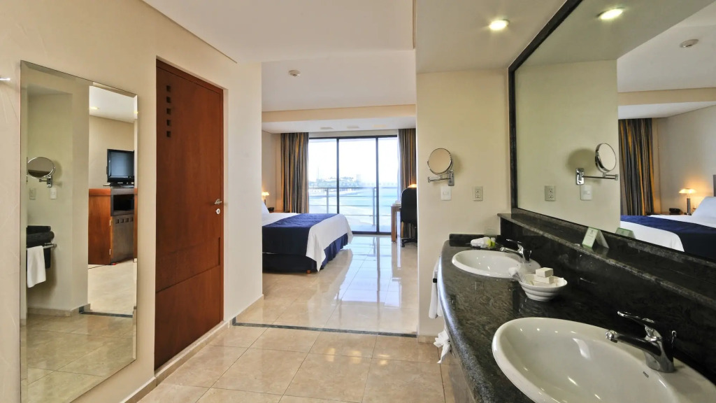 Holiday Inn Veracruz-Boca Del Rio by IHG