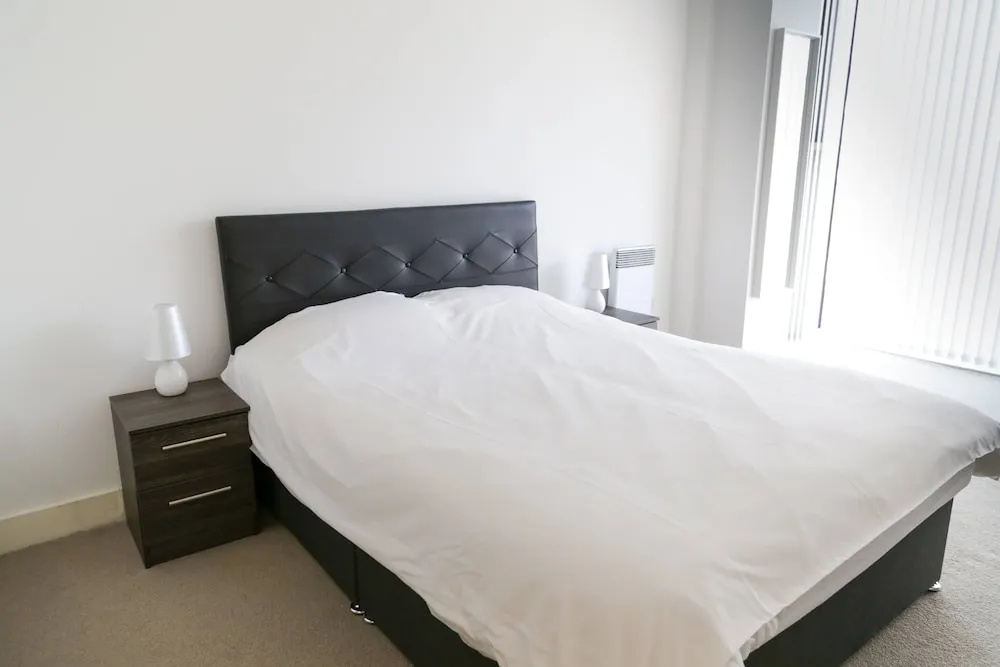 Henry Street - Apt 46