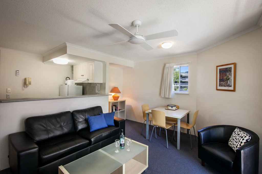 The Burlington Holiday Apartments