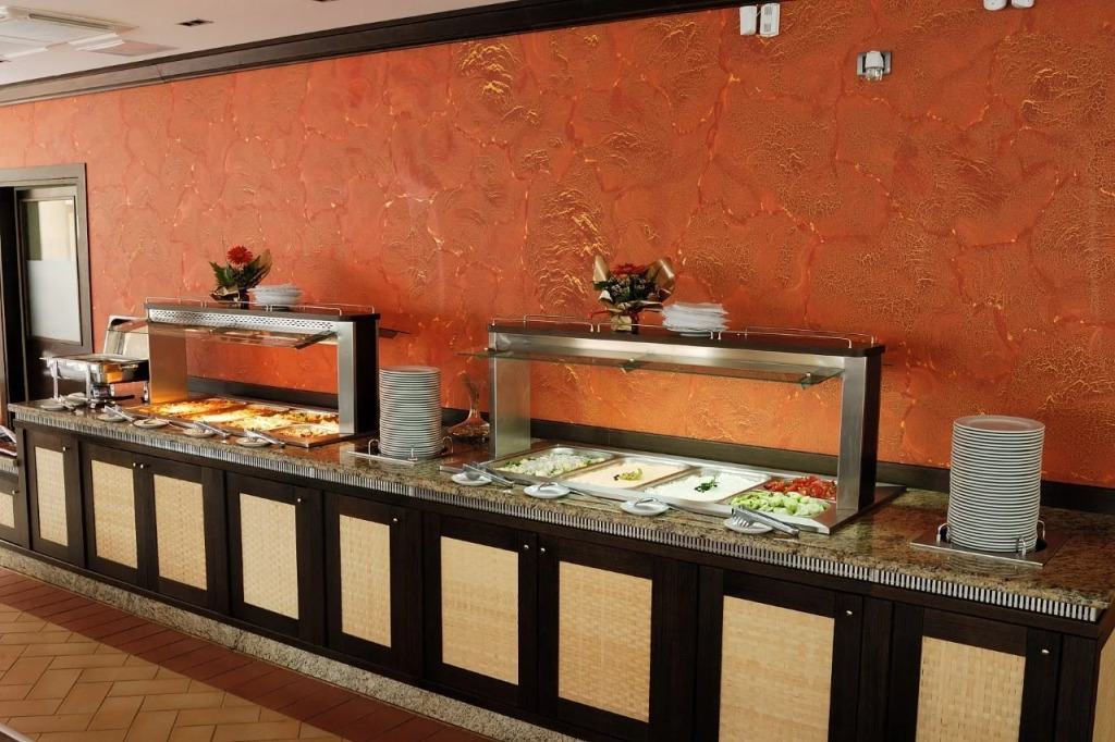 Lion Sunny Beach Hotel