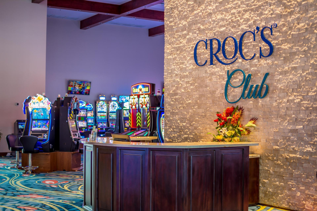 Crocs Resort & Casino