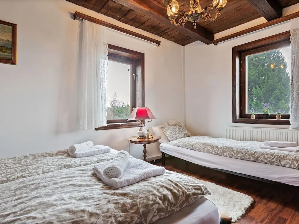 Traditional Holiday Home in Zagreb with Garden