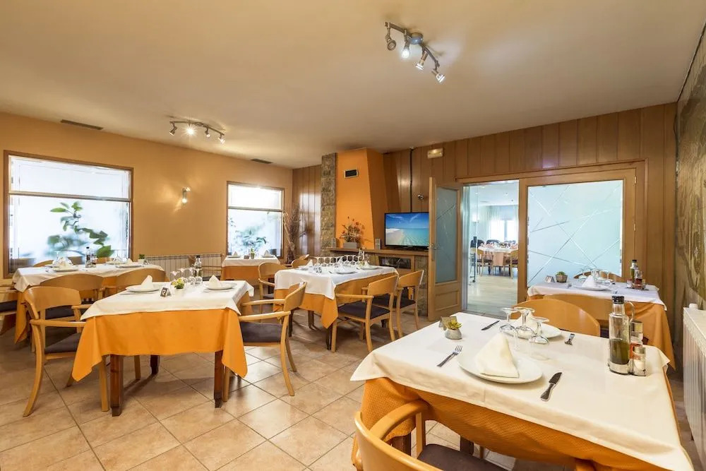 Hotel Sausa