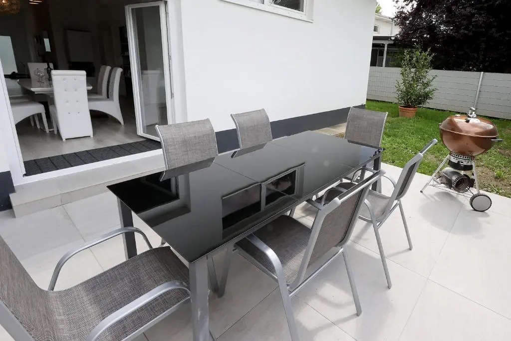 Exklusive FW mit 3 SZ und großer Terrasse