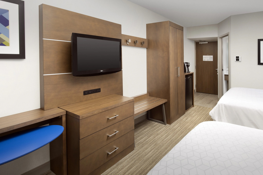 Holiday Inn Express Andover North - Lawrence by IHG