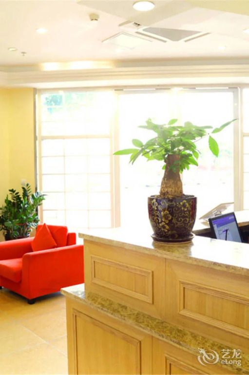 Home Inn Foshan Nanhai Tian'an Digital Center