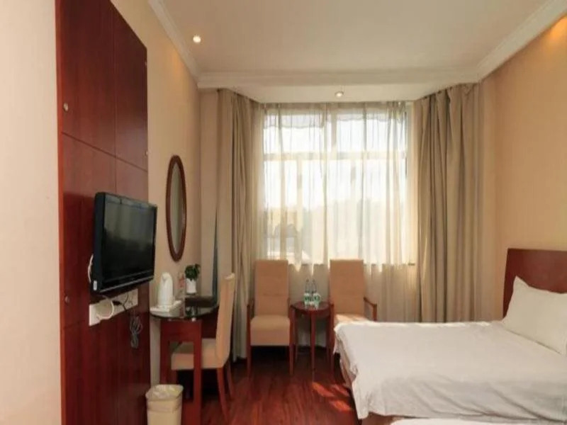 Green Tree Inn Anyang Hongqi Express Hotel