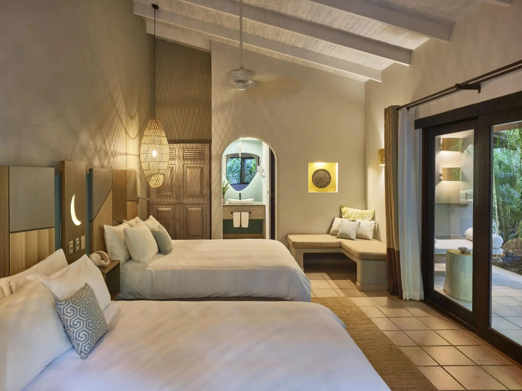 Cala Luna Boutique Hotel & Villas