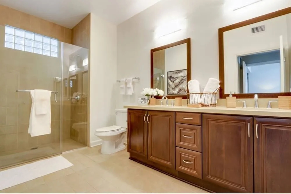 Lavish Suites At Bel Air