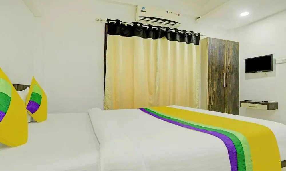 Treebo Trip Utsav Suites