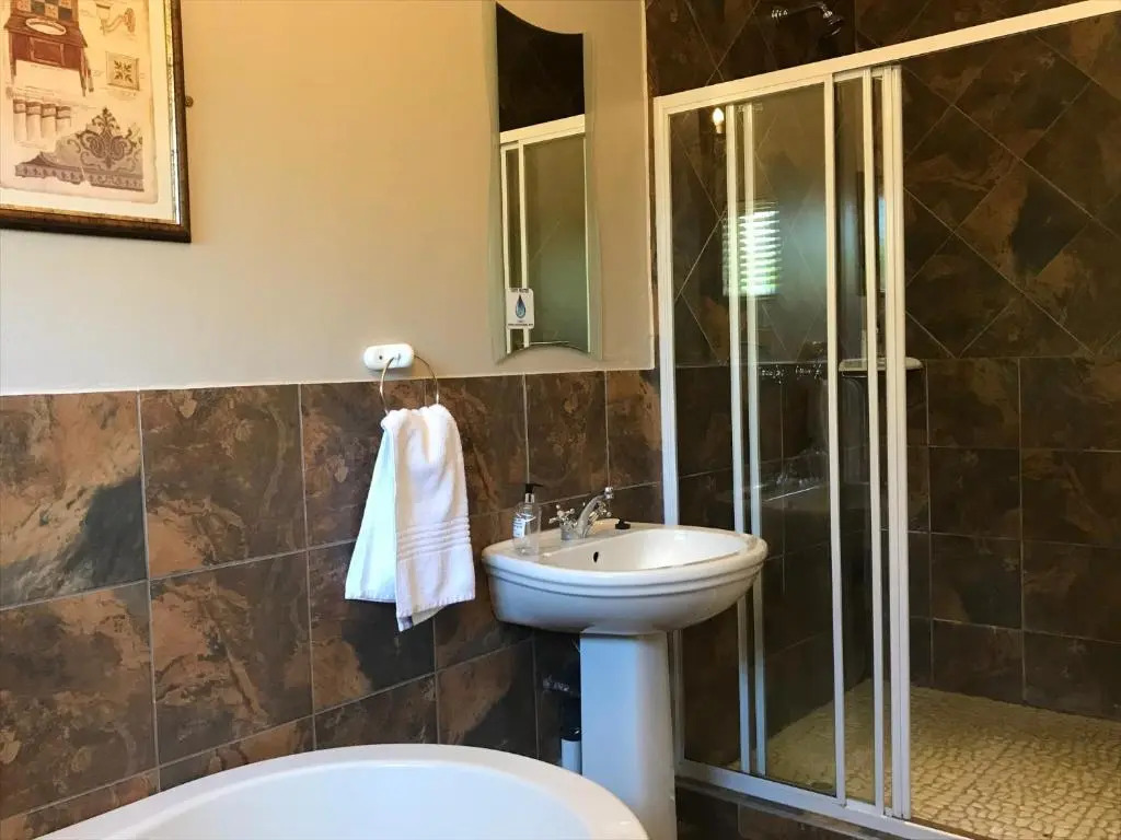 Anathi Hotel
