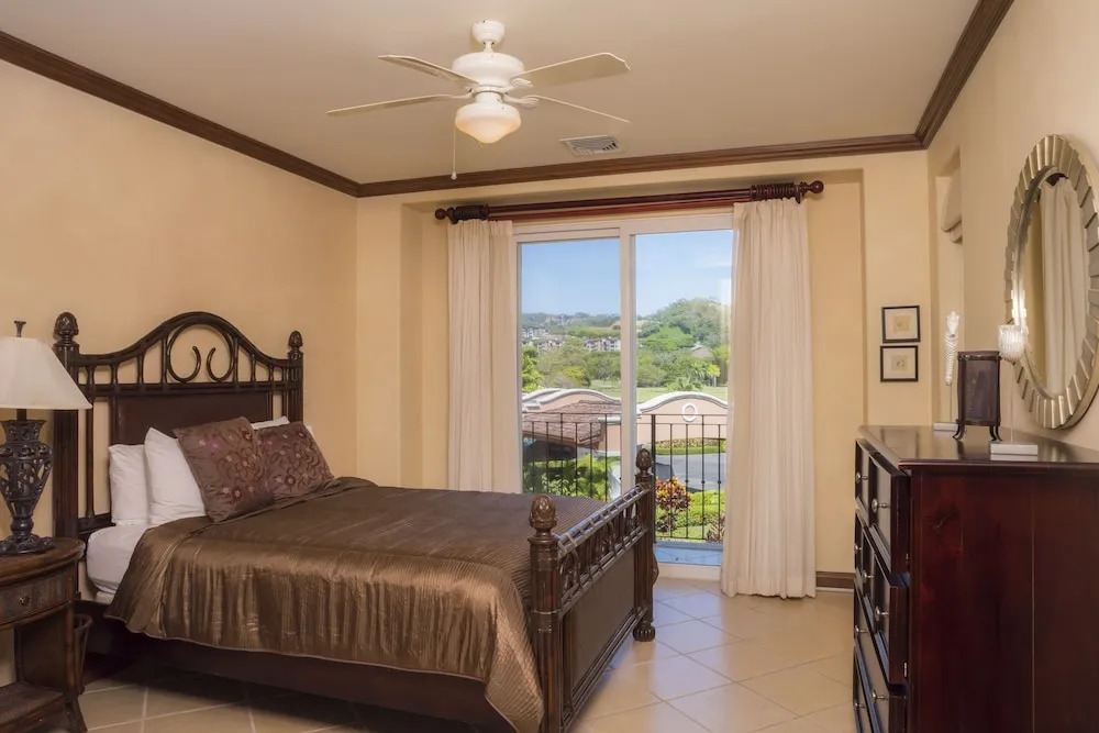Bay Residence 8C 3 bdr Ocean View in Los Suenos
