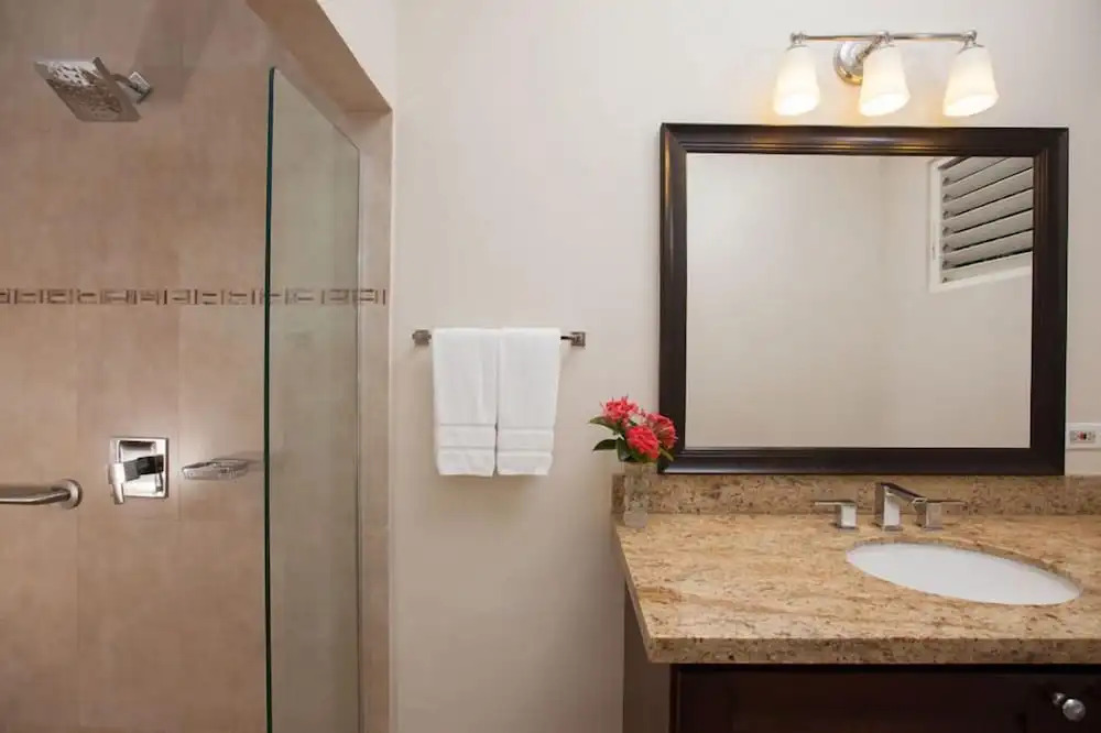 Wag Water Villa, Ocho Rios 3BR