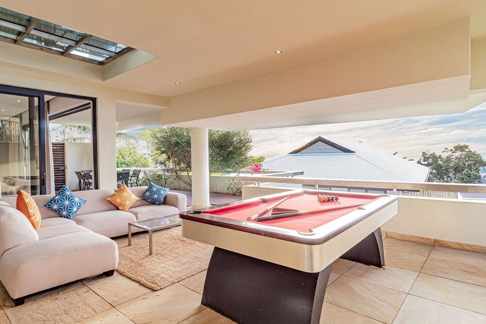 17 Geneva Drive