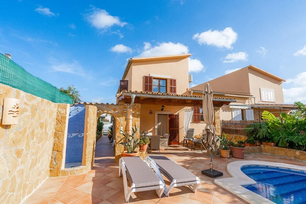 Villa Portals Nous by PriorityVillas