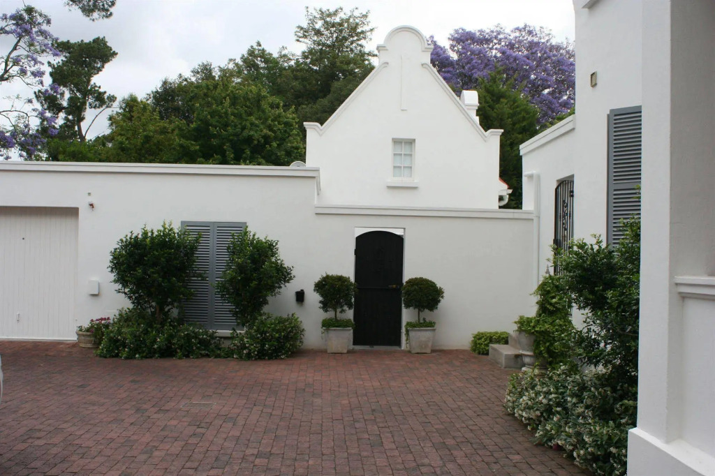 Beauclair Guest Cottage