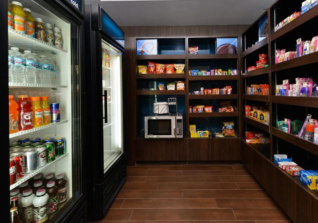 Hampton Inn Chicago-Carol Stream