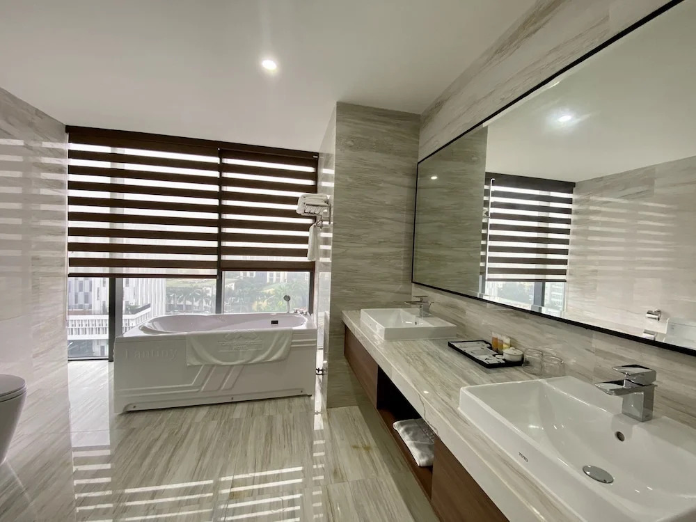 Toan Thang Stone Hotel