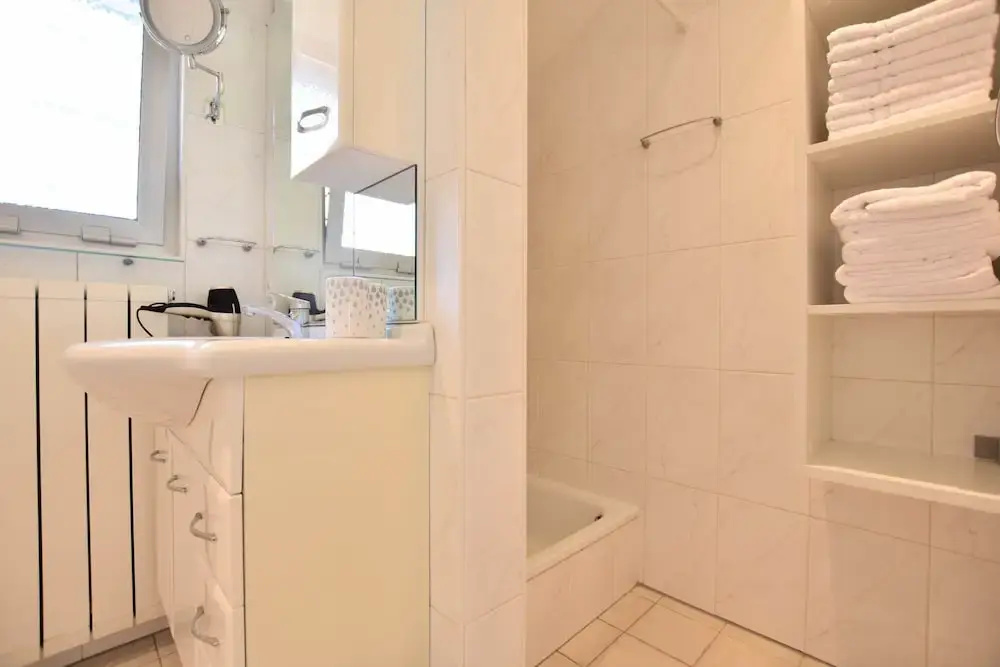Luxury Holiday Home in the South of Limburg Province with Hot Tub, Sauna, Large Garden