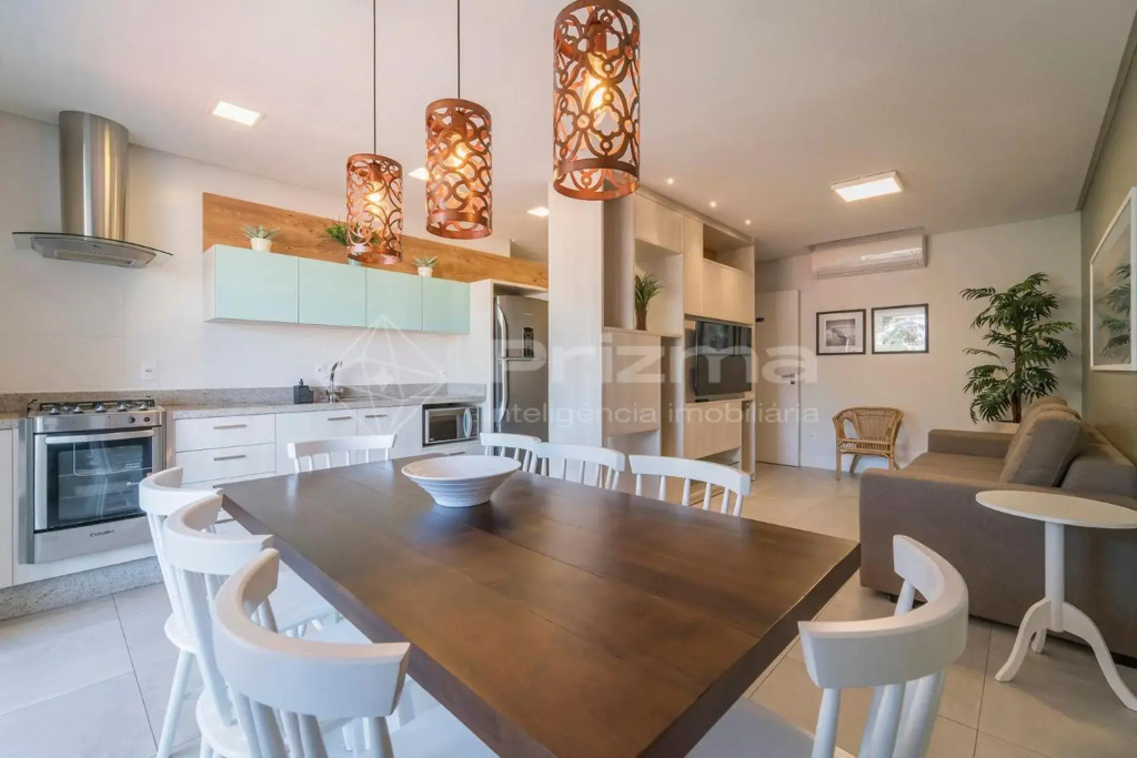 Elegante Apartamento de 3 quartos na Praia de Bombinhas.