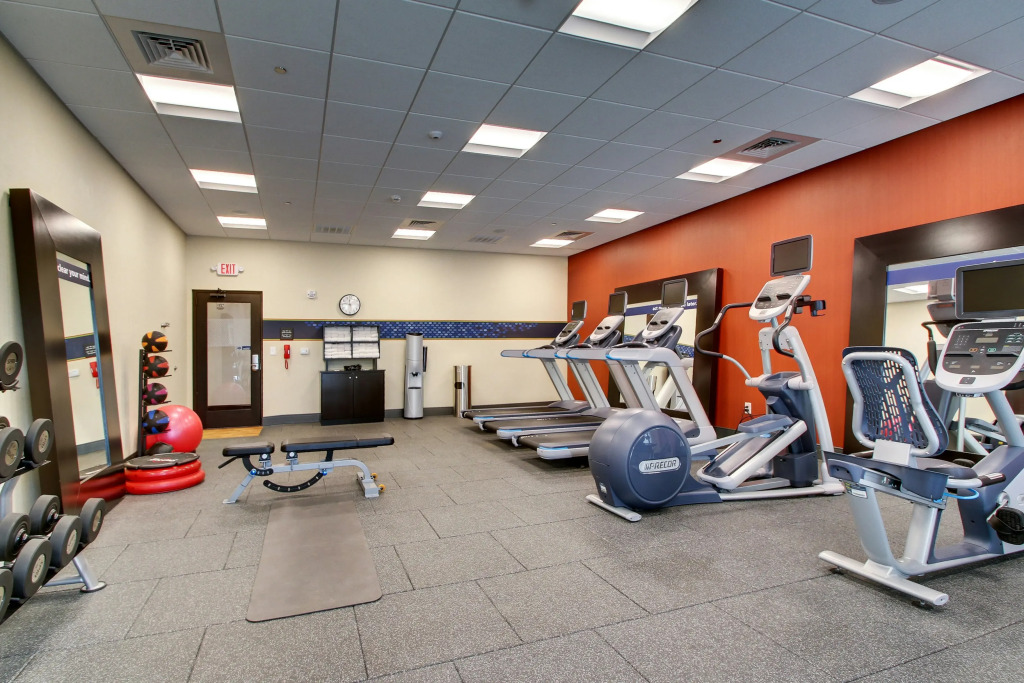 Hampton Inn & Suites Greenville Airport