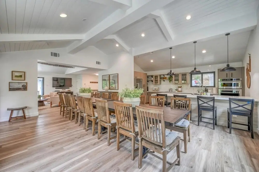 Luxury Riverfront Villa with Firepit & Gameroom