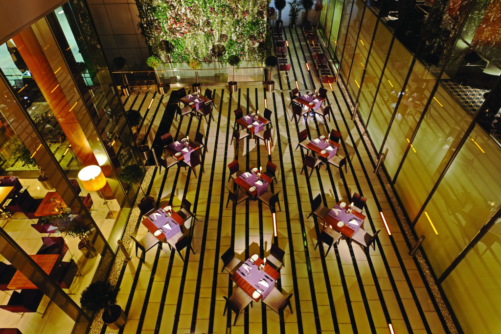 Crowne Plaza Istanbul Harbiye by IHG