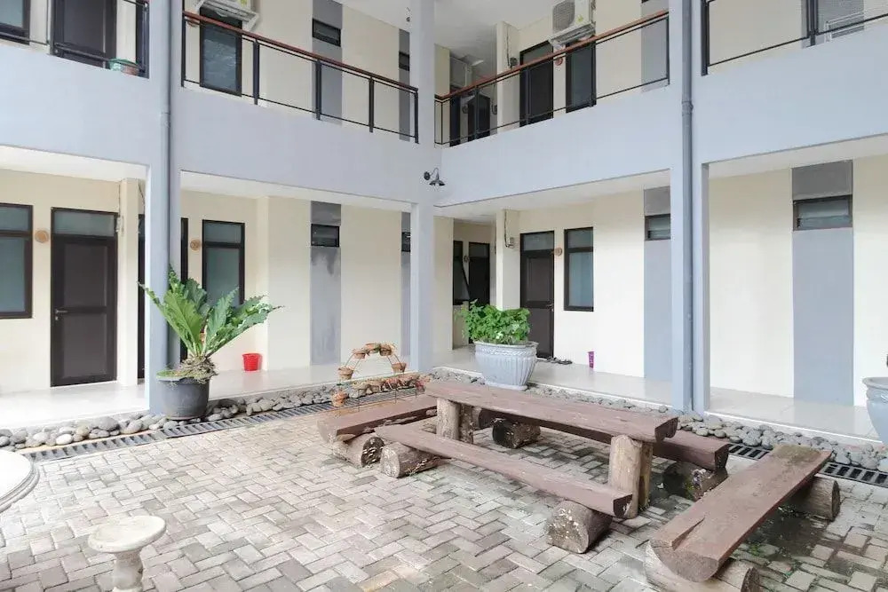 Airy Eco Cilandak Bakti 9 Jakarta