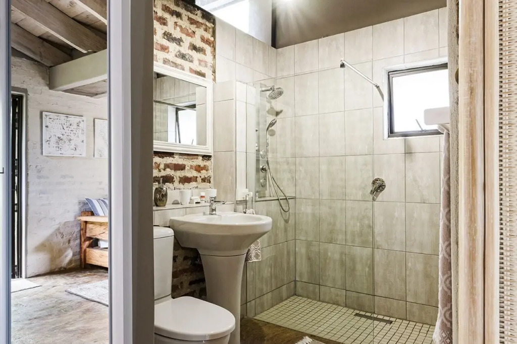 Glendas Guest Suites