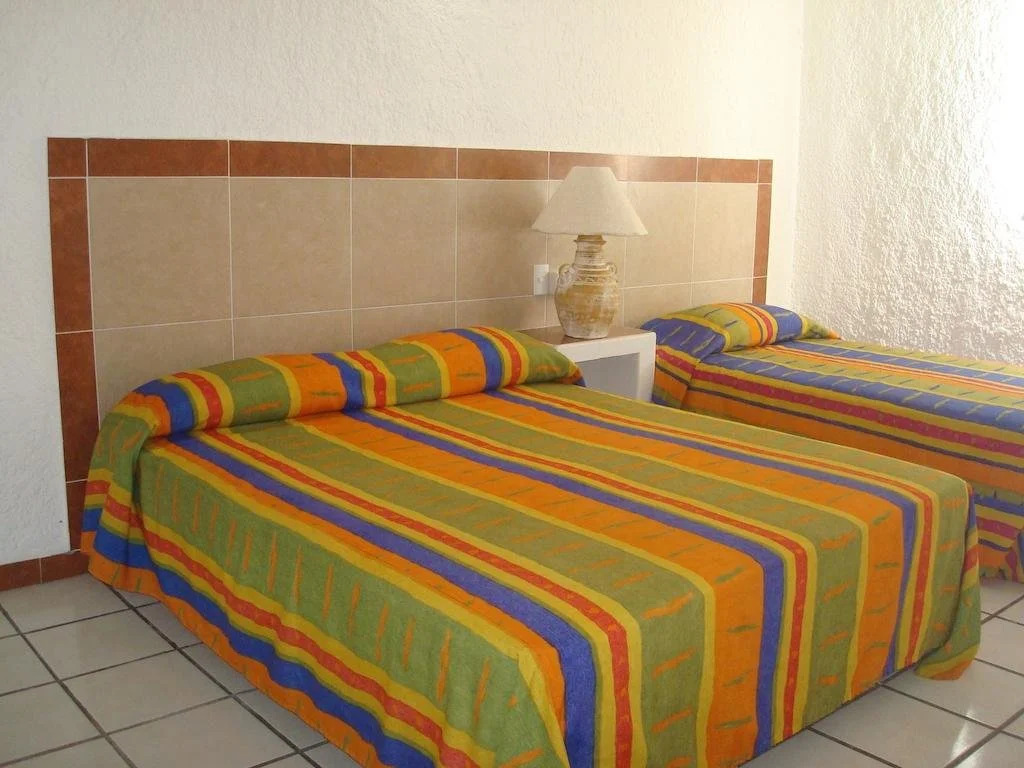 Hotel & Suites Santa Barbara
