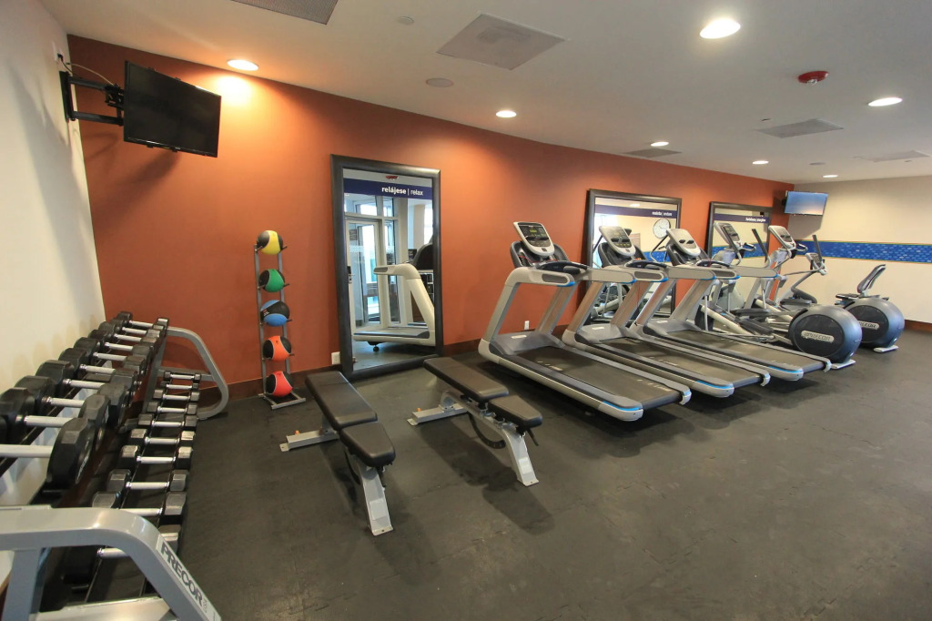Hampton Inn by Hilton Leon