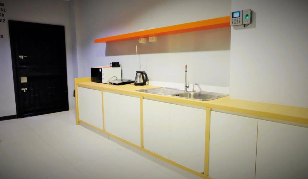 Qing lian Youth Hostel&Cafe