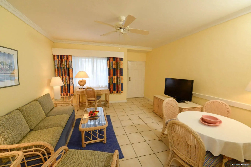 Bay View Suites Paradise Island