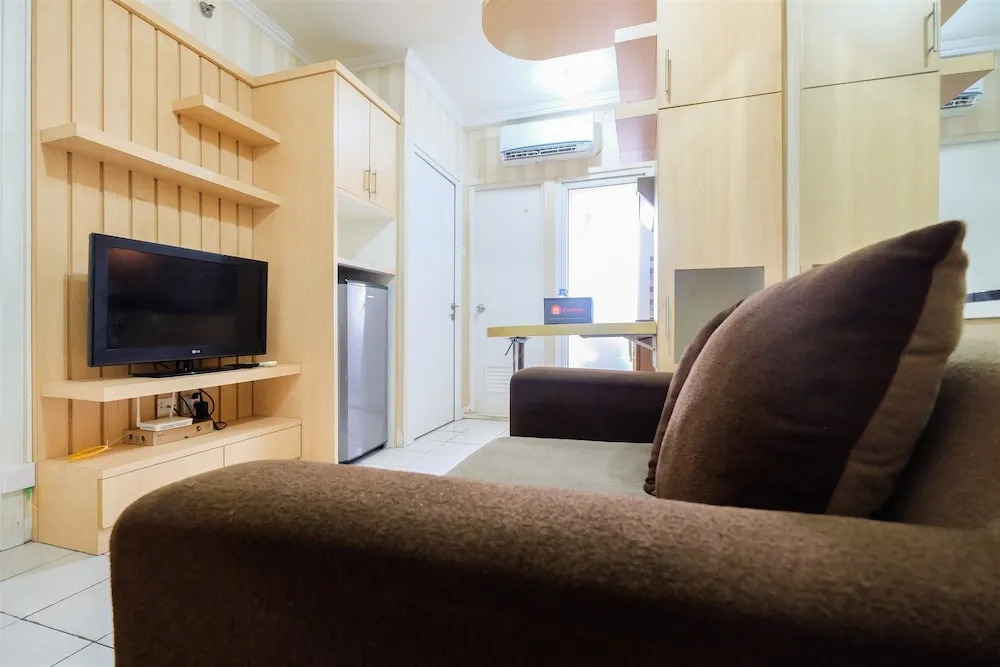 Budget 2Br Green Pramuka City Apartment