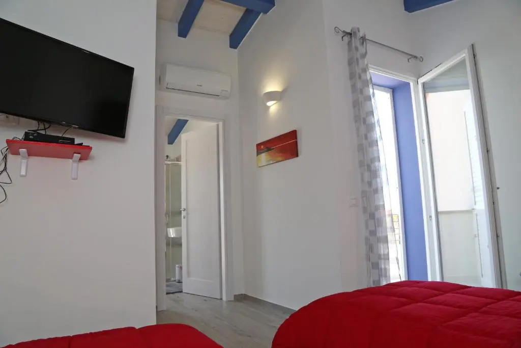 B&B COSTA