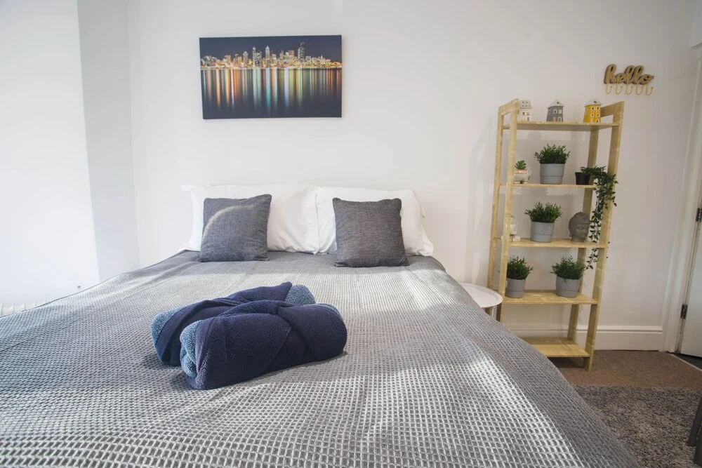 Short Stay Bristol - Stapleton 1 Apartment